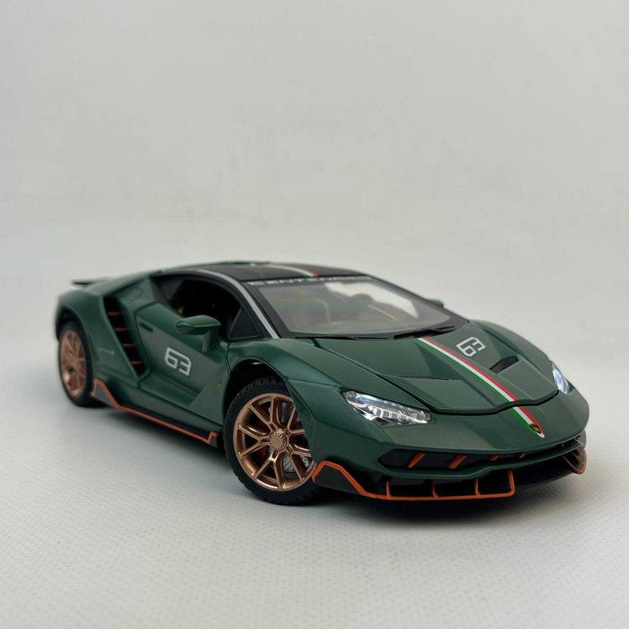Металева Колекційна модель 1:24 Lamborghini  з підсвіткою фар, звуком