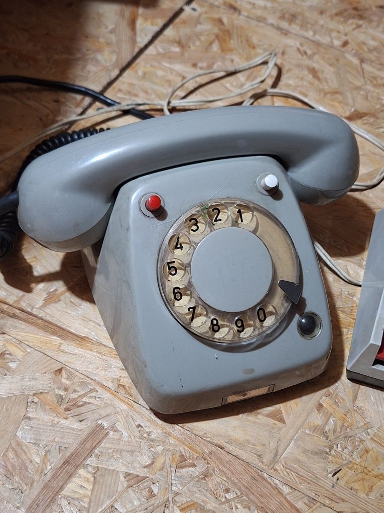 Telefon RWT CB-D-66 + unitra fonica intervox 72