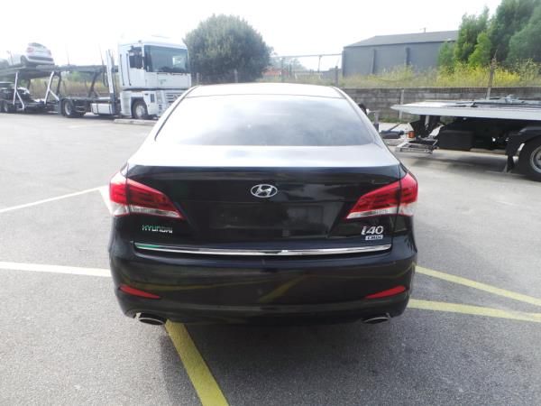 Reforço pára-choques trás HYUNDAI i40 (VF)