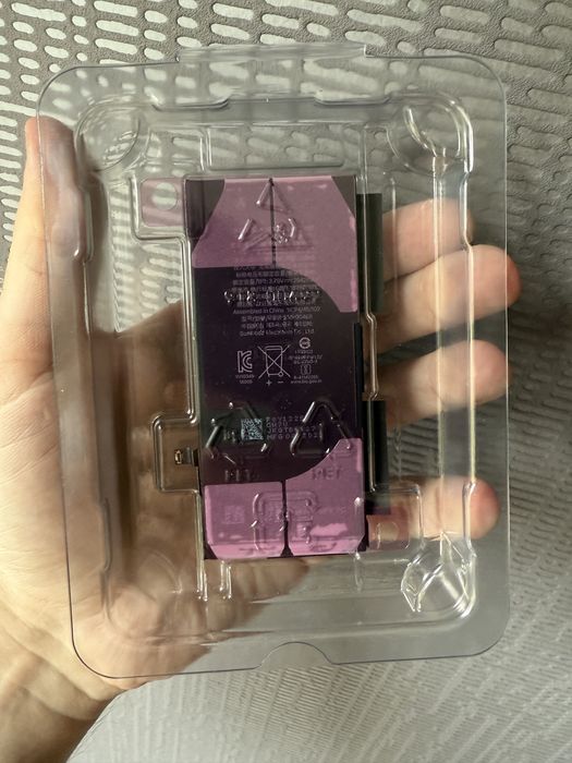 Нові оригінальні аккумулятори Apple iPhone Service Pack