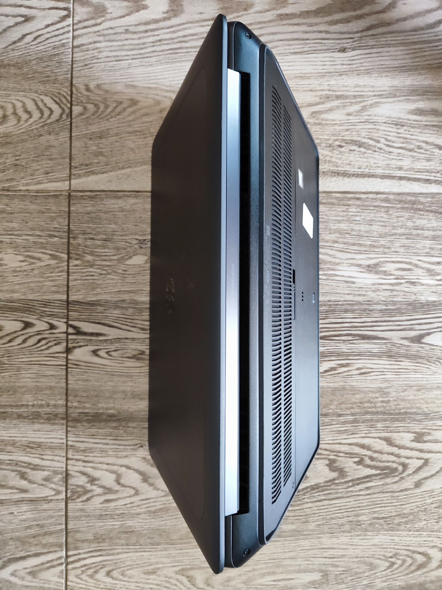 HP ZBook 17 G4 Xeon Quadro p4000