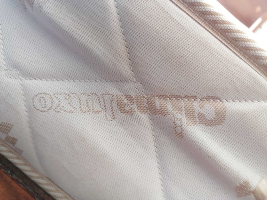 Conjunto de Quarto Antigo de Casal em Madeira