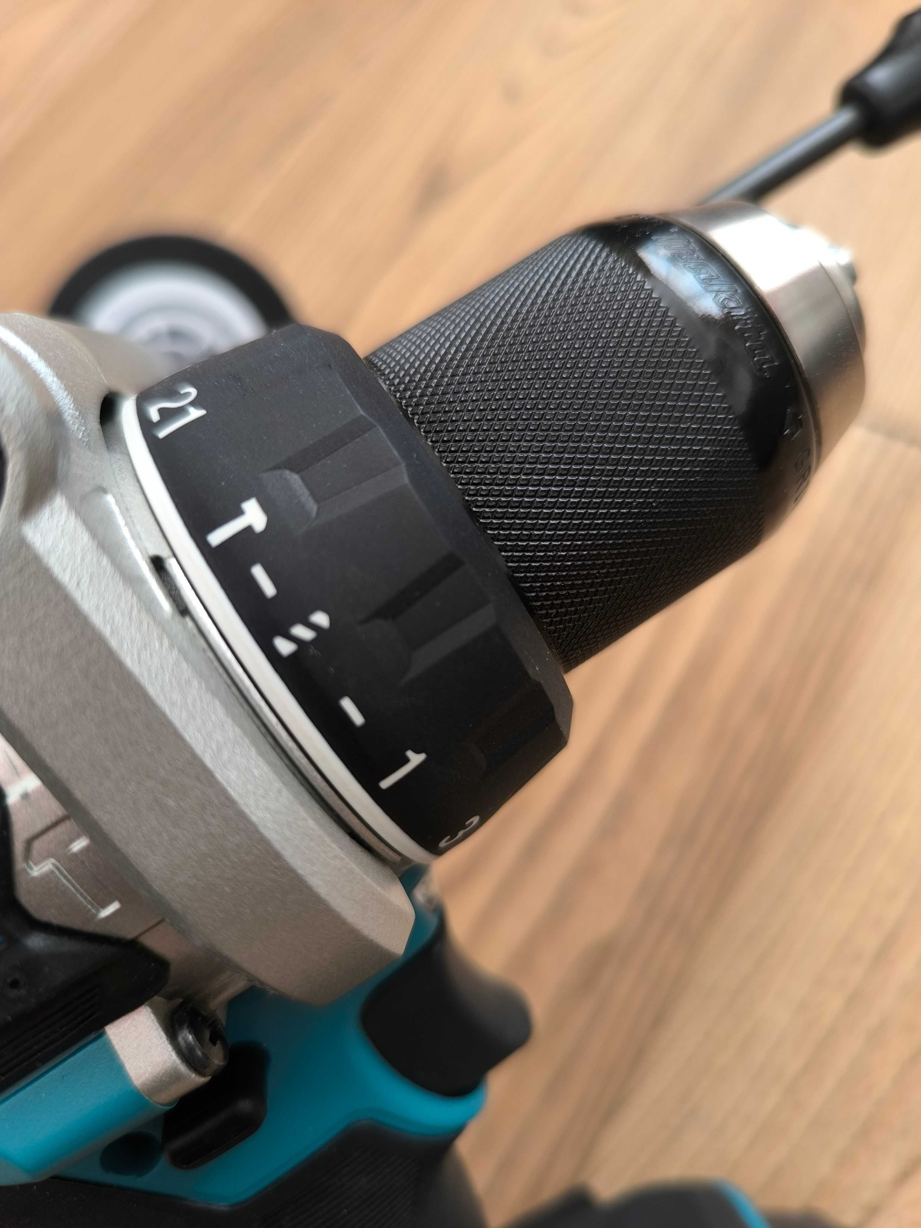 Безщітковий ударний шурупокрут MAKITA XPH14Z