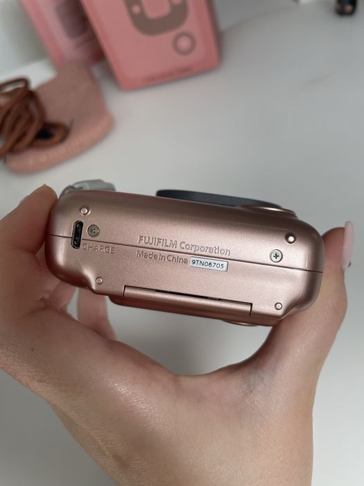 aparat natychmiastowy instax mini liplay fujifilm + etui case