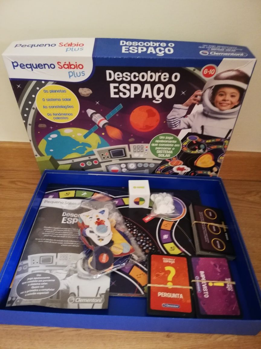 Jogo "Descobre o Espaço", Clementoni