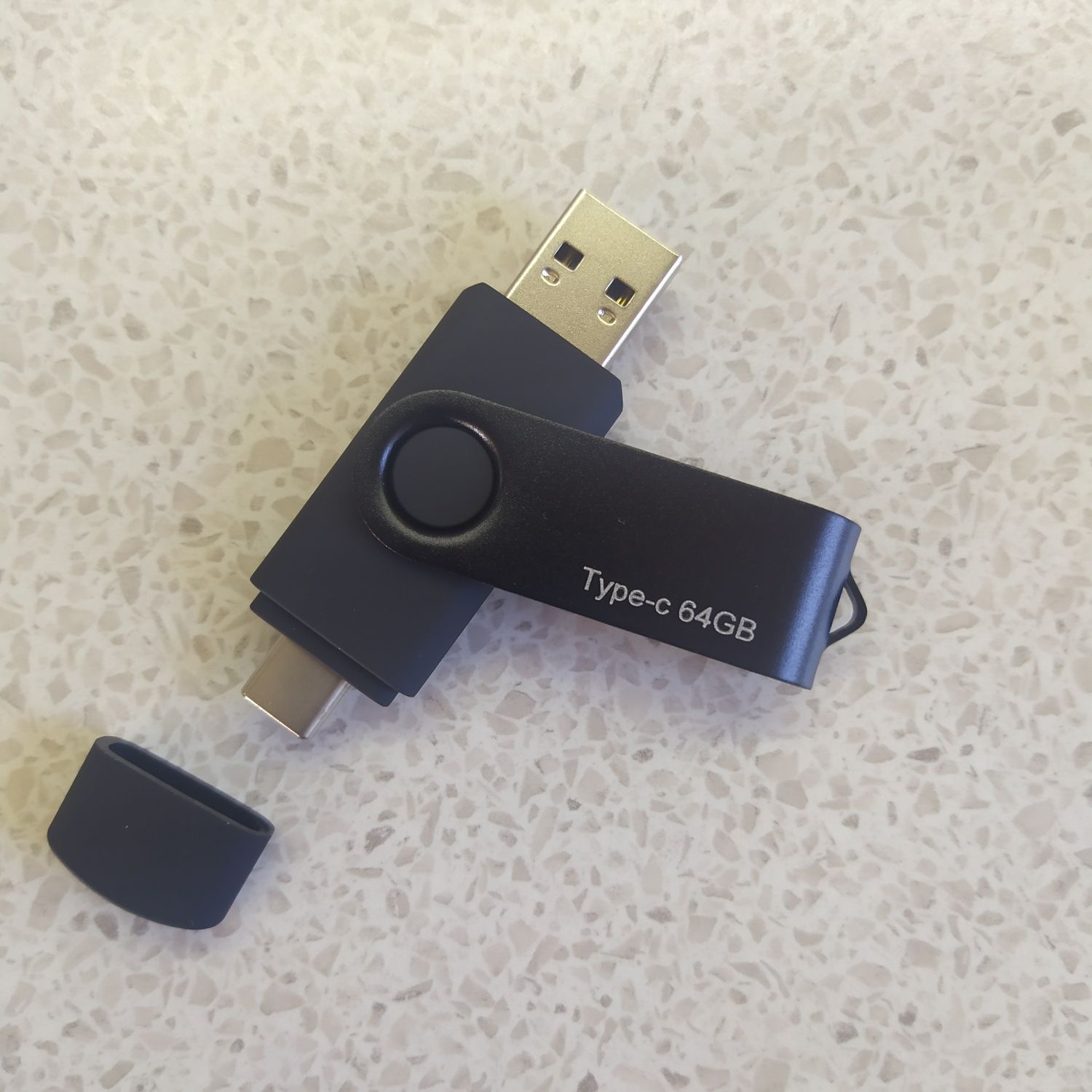 Usb/ type-c; USB/micro usb флешка на 64 ГБ. Нова