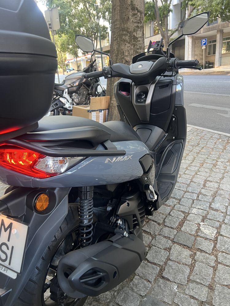 Nmax 2024 - como nova - 1.900km
