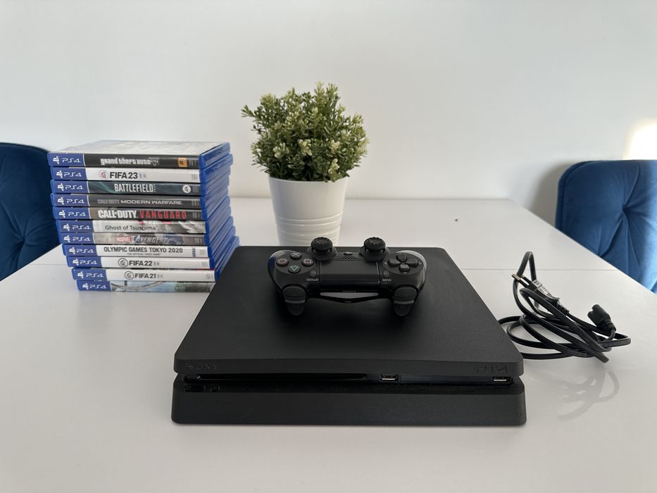 PlayStation 4 Slim + 13 gier Stan bardzo dobry