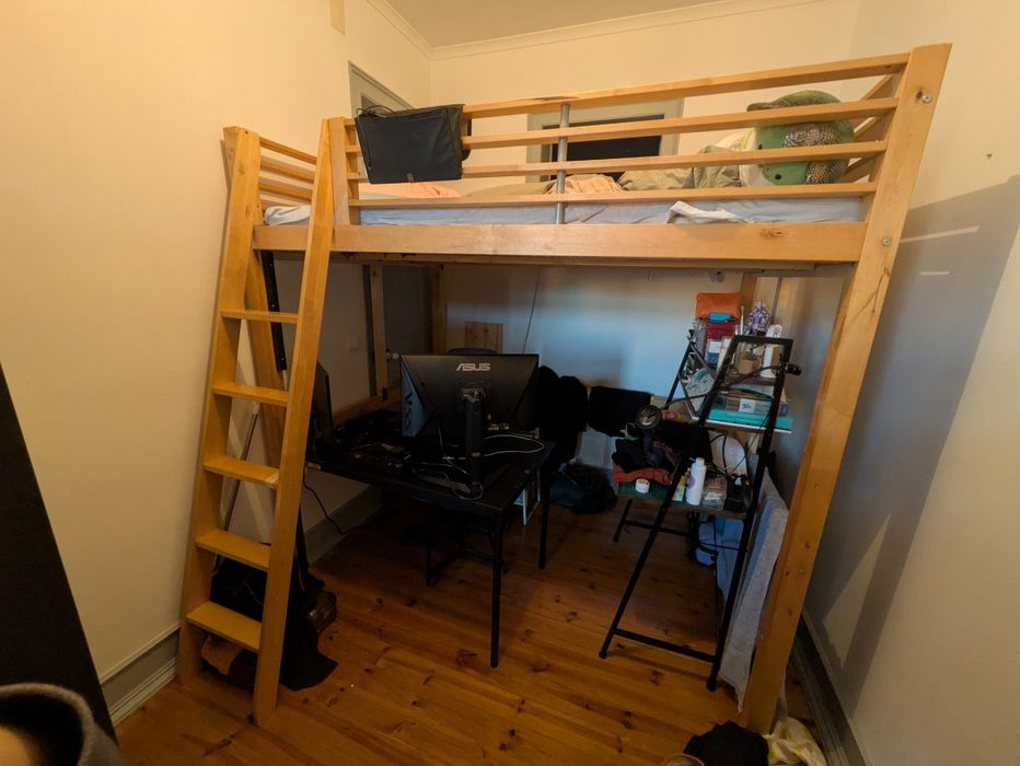 Cama elevada STORÄ colchão incluído