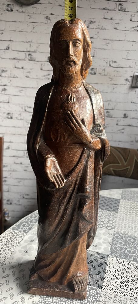 Duza figura gipsowa Jezusa