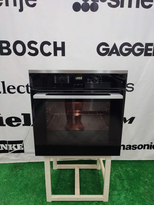 Духова шафа під забудову з піролітичною очисткою Miele