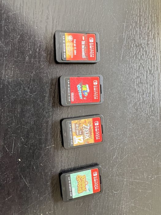 Nintendo Switch + Acessórios (Completo)