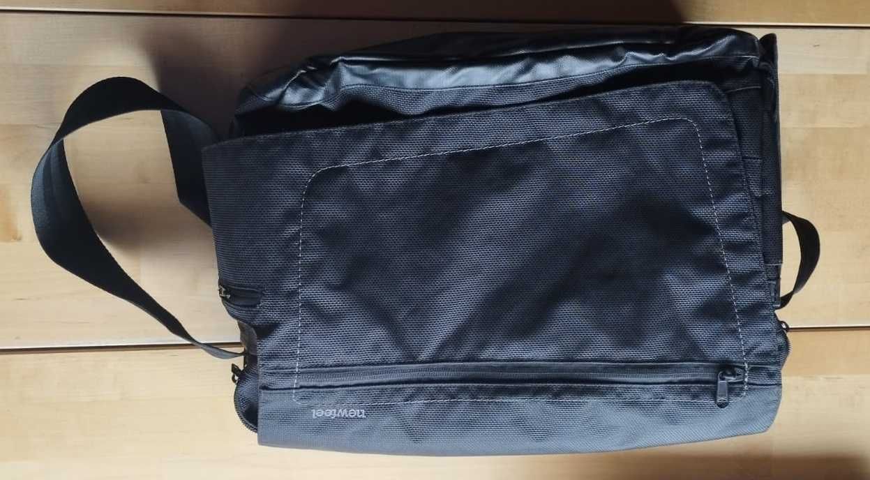 Pasta/Mochila da Newfeel/Decatlhon até 15`