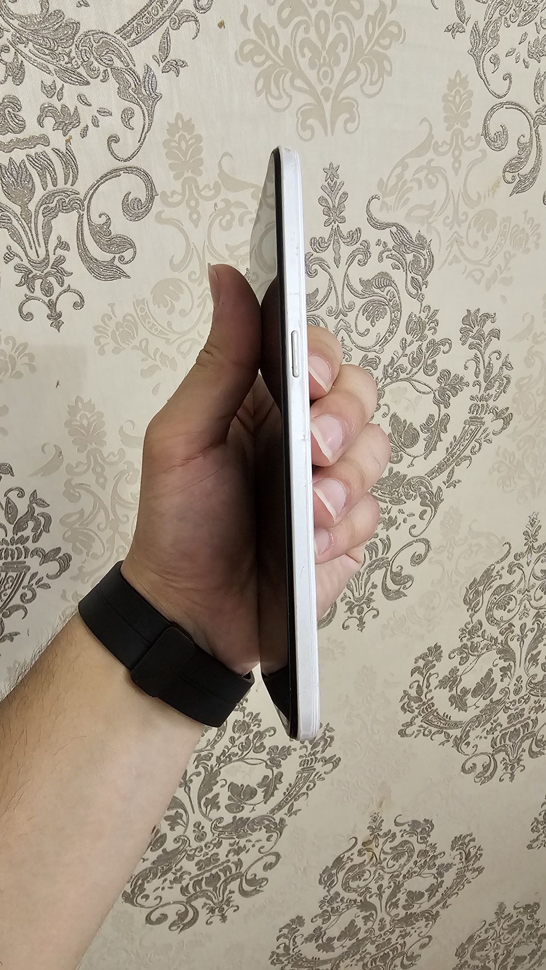 ТЕЛЕФОН! OPPO A73 4/128 ГБ Silver