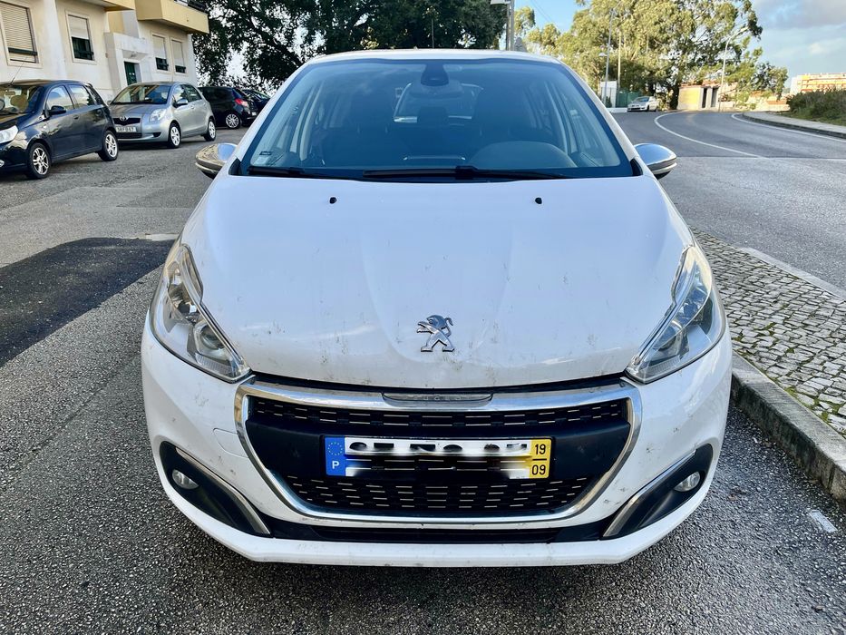 Peugeot 208 1.2 Puretech 82 signature AC
