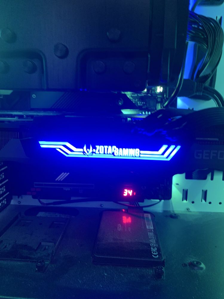 Komputer gamingowy – i7-11700K, RTX 3070 Ti, 16GB RAM – Stan idealny!