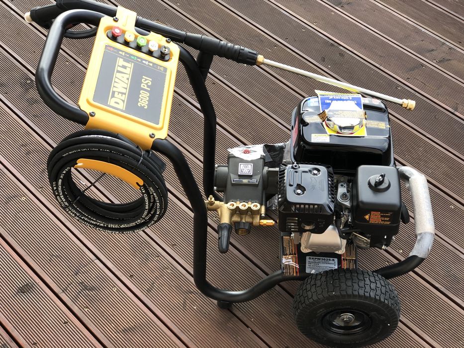 Myjka ciśnieniowa spalinowa DEWALT -HONDA GX  NOWA g-war