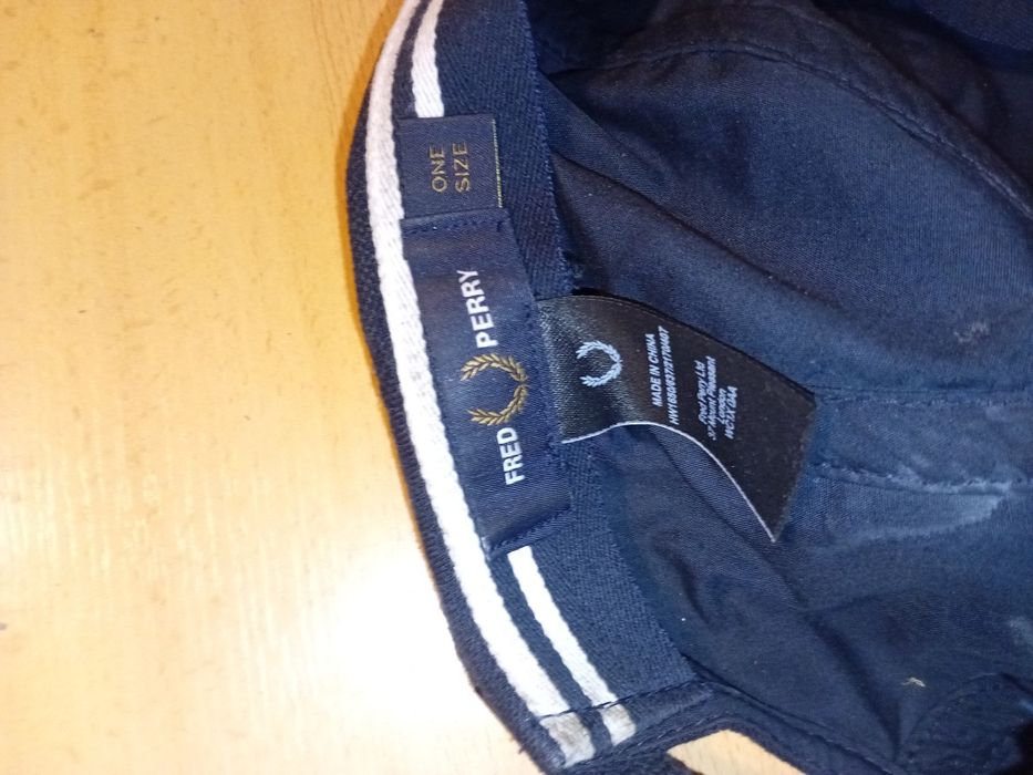 Boné Fred Perry (original)