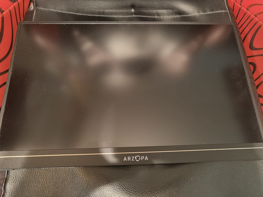 Przenośny monitor ARZOPA A1 15,6 IPS HDMI
USB-C