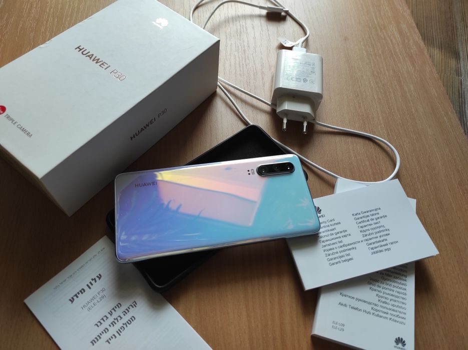 Jak nowy Huawei P30 6/128 wyjątkowy model , zoom x30, bateria ok 4 dni