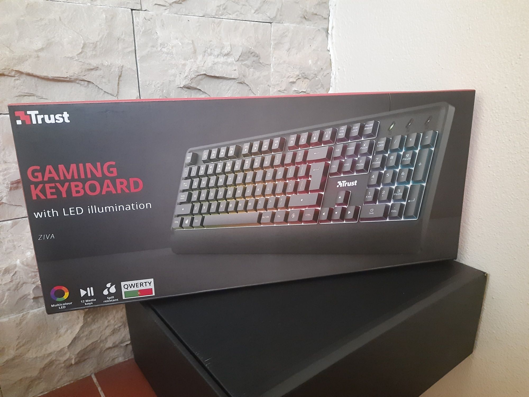 Teclado gaming trust