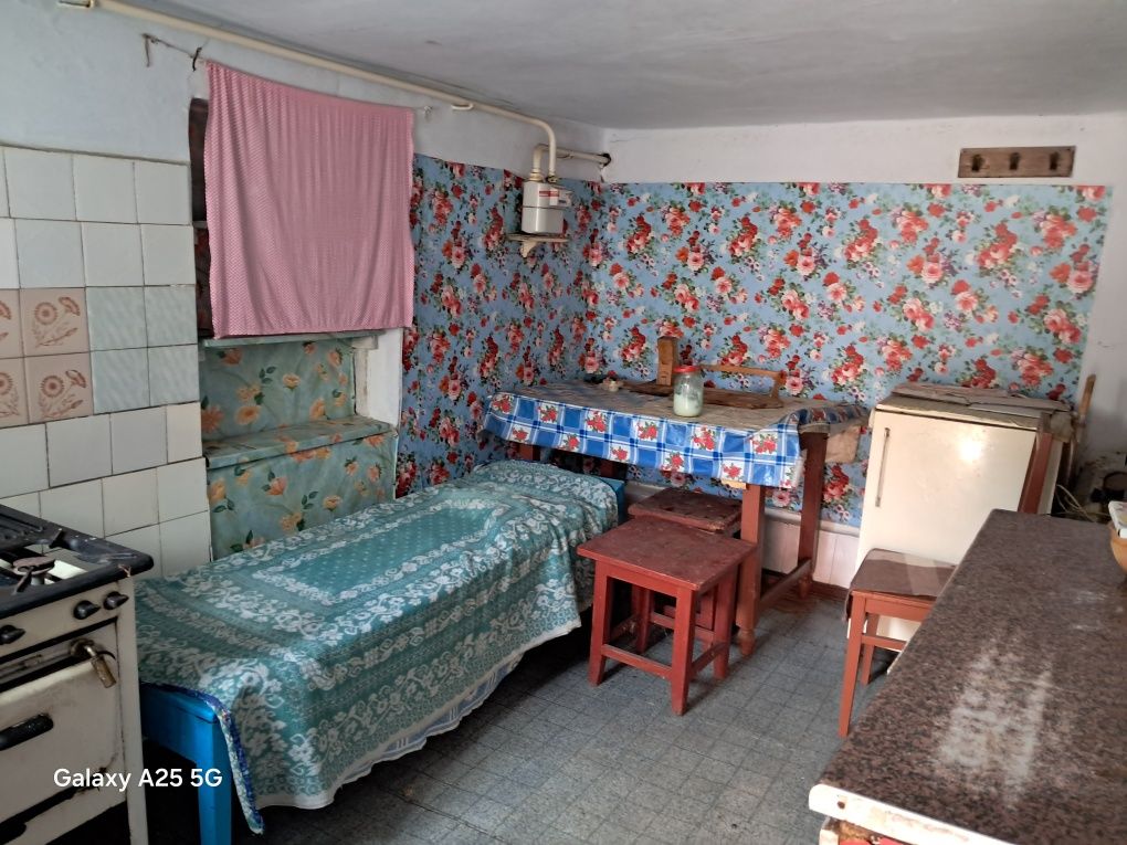 Продам будинок Район 4 школи