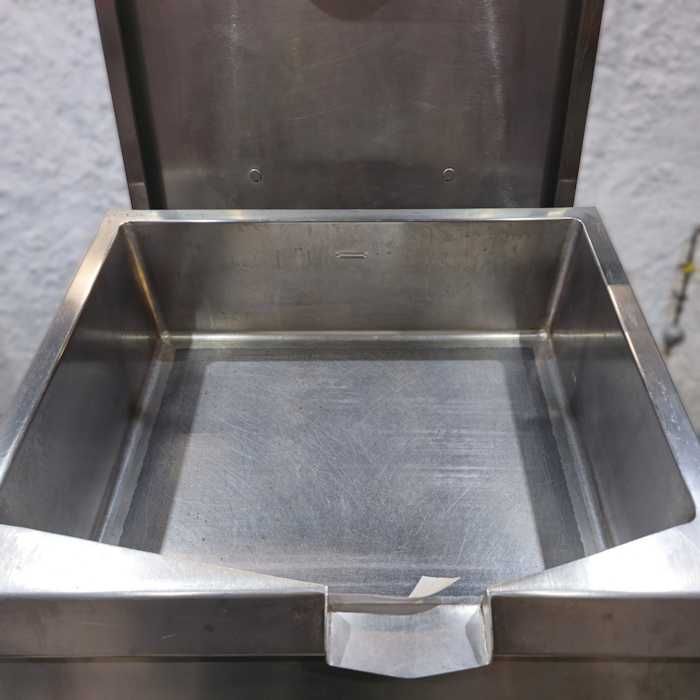 Fritadeira basculante a gás (cap. 50lts)