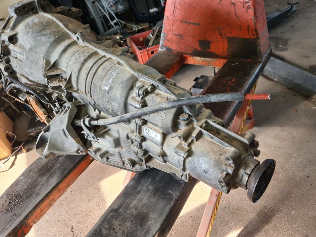 SKRZYNIA JAX 3.0tdi +sprzęgło 233 ASB QUATTRO Audi A4 B7 A8 D3 A6 C6