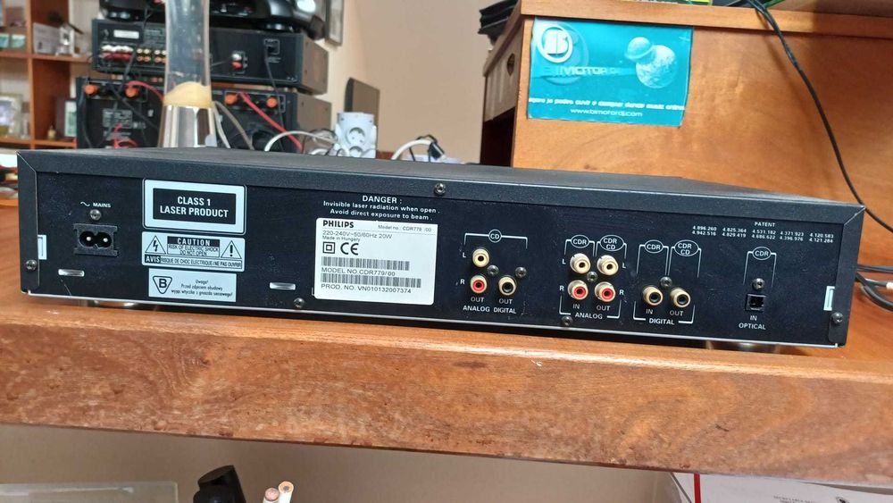 Leitor e gravador de CDs