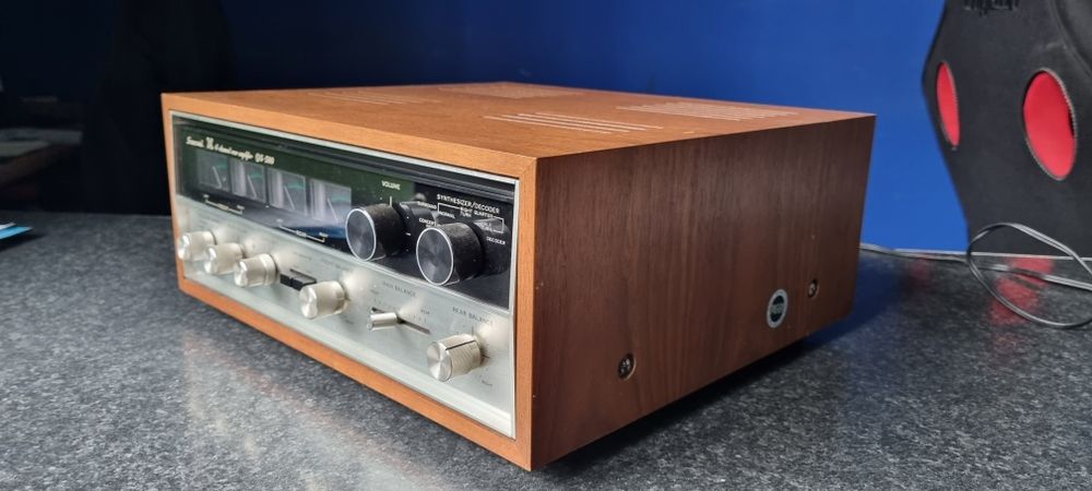 Wzmacniacz Sansui USA dla kolekcjonera