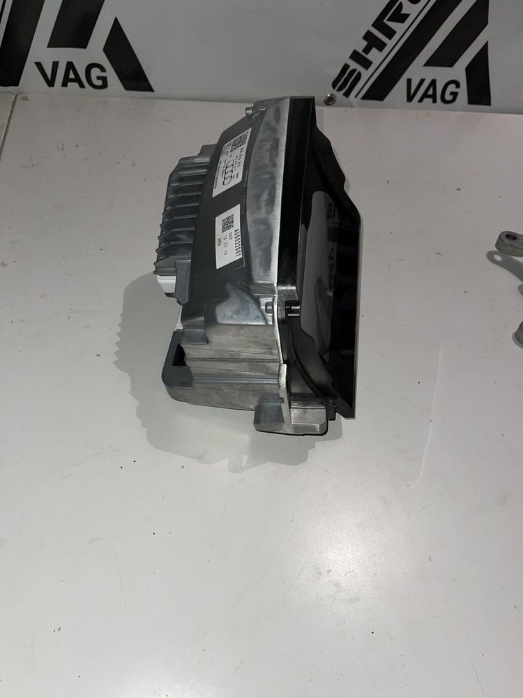 Проекція Audi Q5 80A hud up екран 80a919617