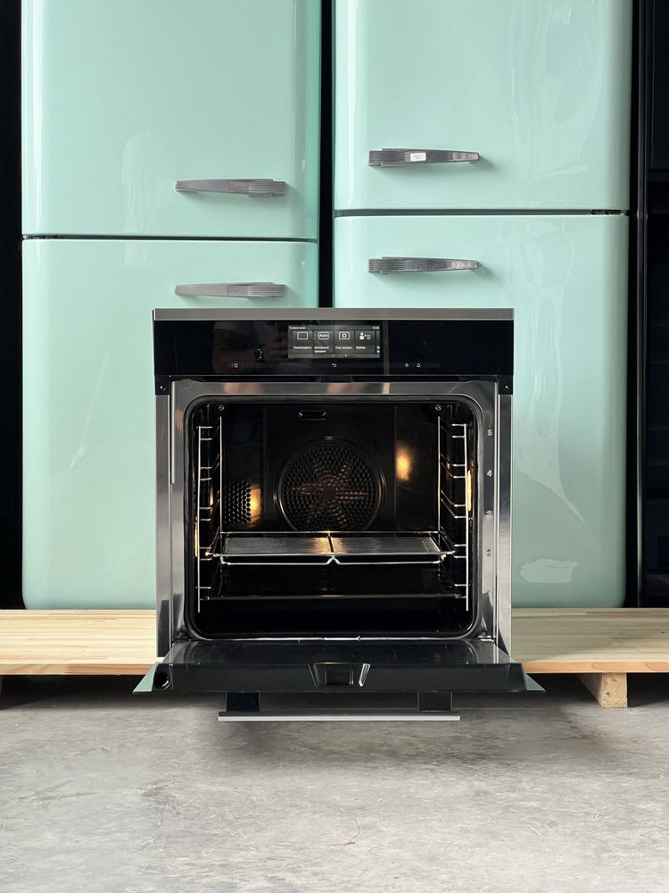 ТОП!!!Духова шафа Miele H6860BP піроліз/функц.пари/ духовой духовка