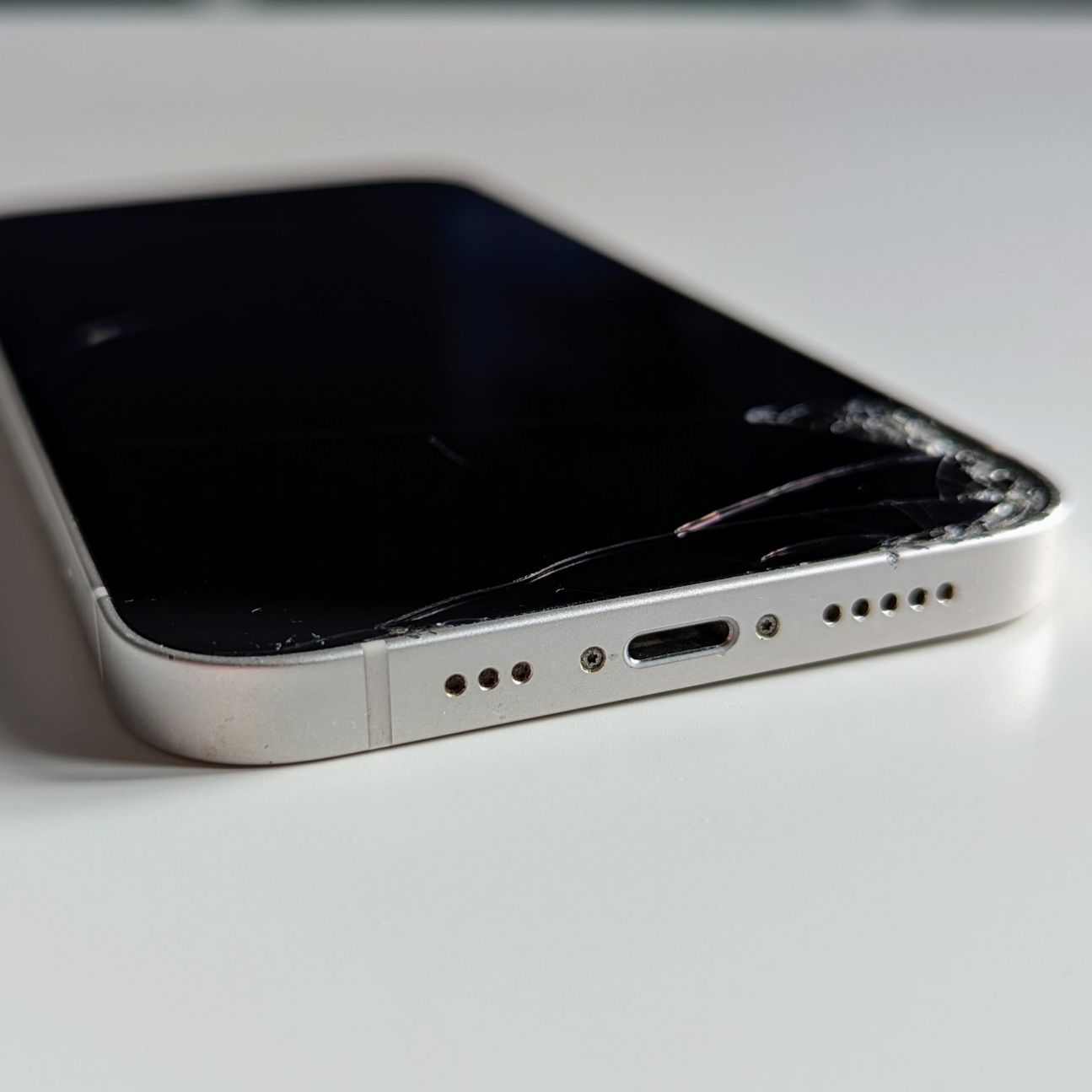 iPhone 12 64GB Biały