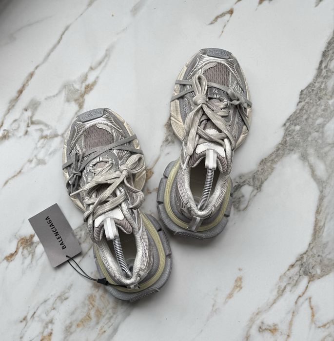 Balenciaga Wmns 3XL 39 Sneaker 'Worn-Out - Light Beige' original new