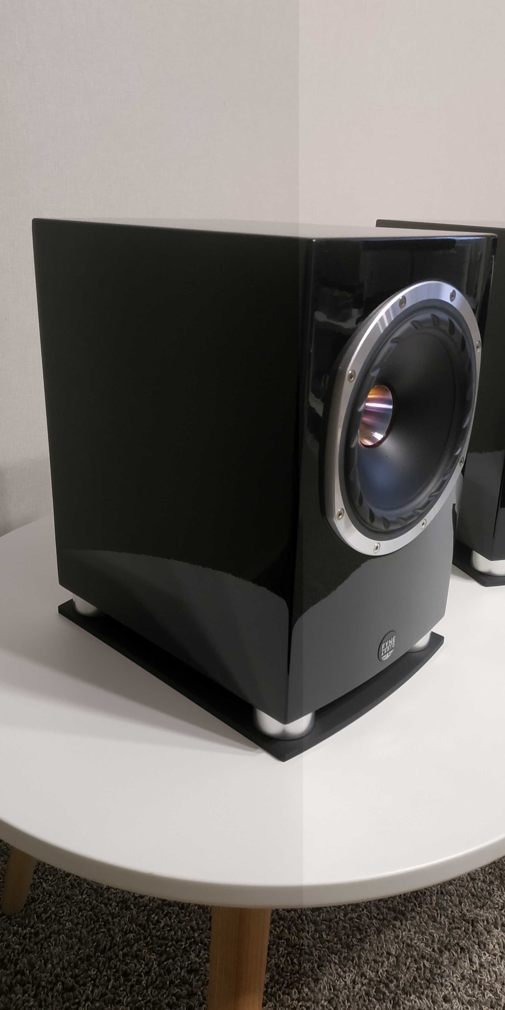 Акустична система Fyne Audio F500SP Piano Gloss Black