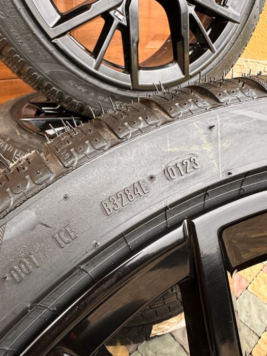 Зимовий Комплект Orig.BMW 5 G30 M-paket 845m R19 245/40/19.275/35/19