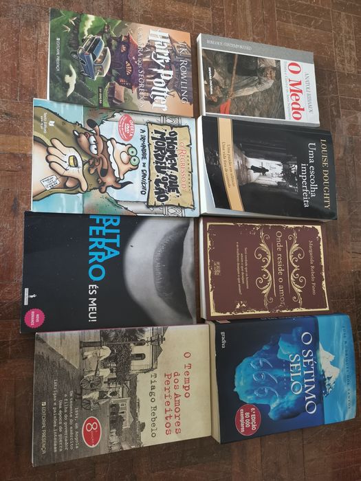 Vendo livros variados