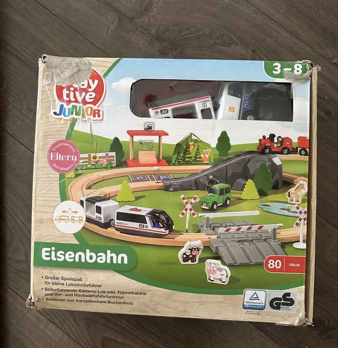 Велика залізниця, деревʼяна залізниця. Playtive 80 деталей