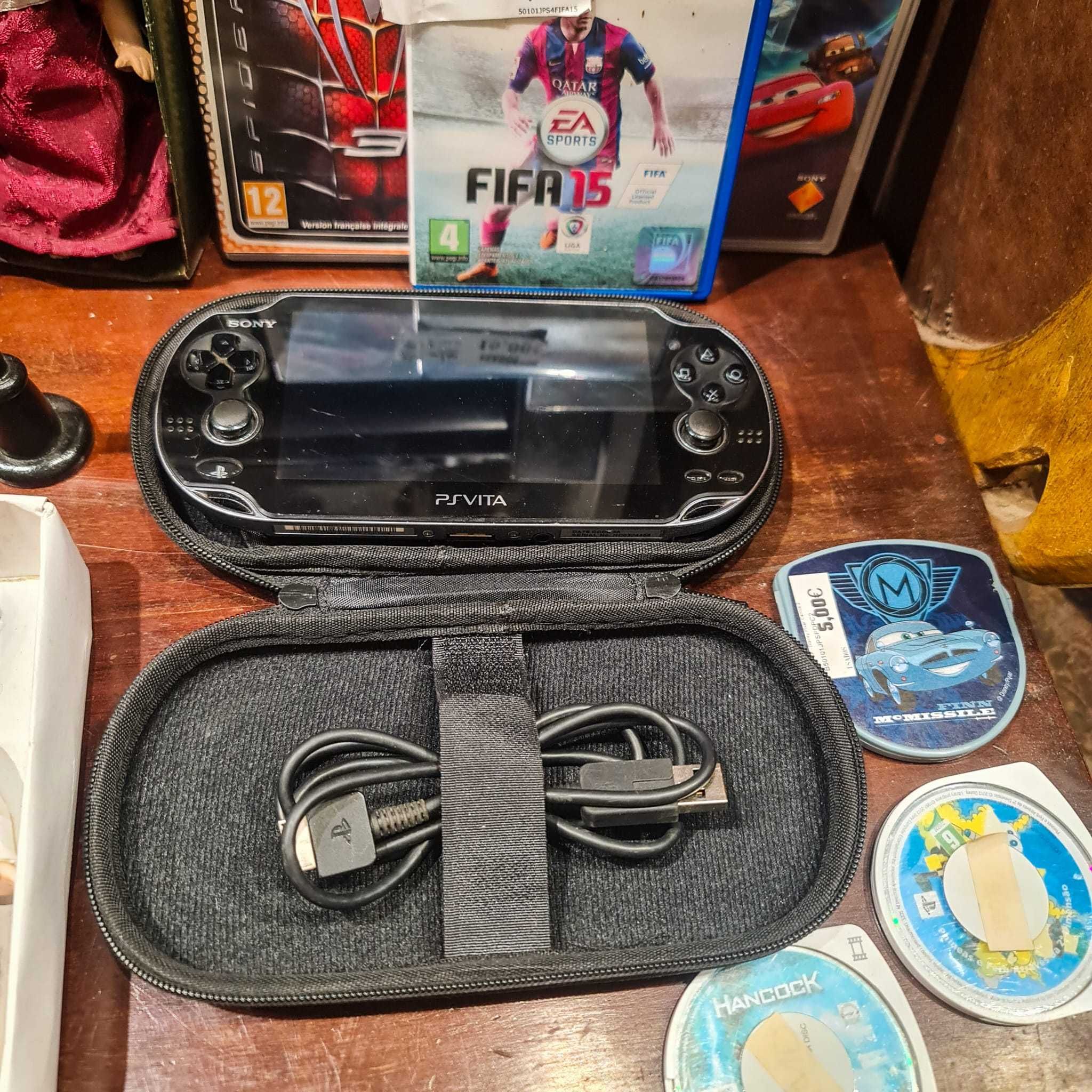 Sony PlayStation Vita PCH-1004 c/ Estojo e Cabo Original USB