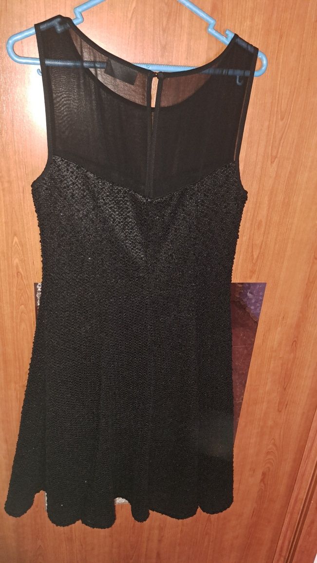 Vestido preto para festa
