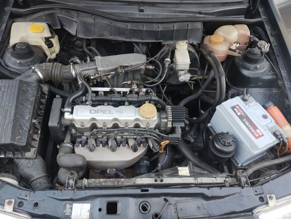 Opel Astra F 1.4
