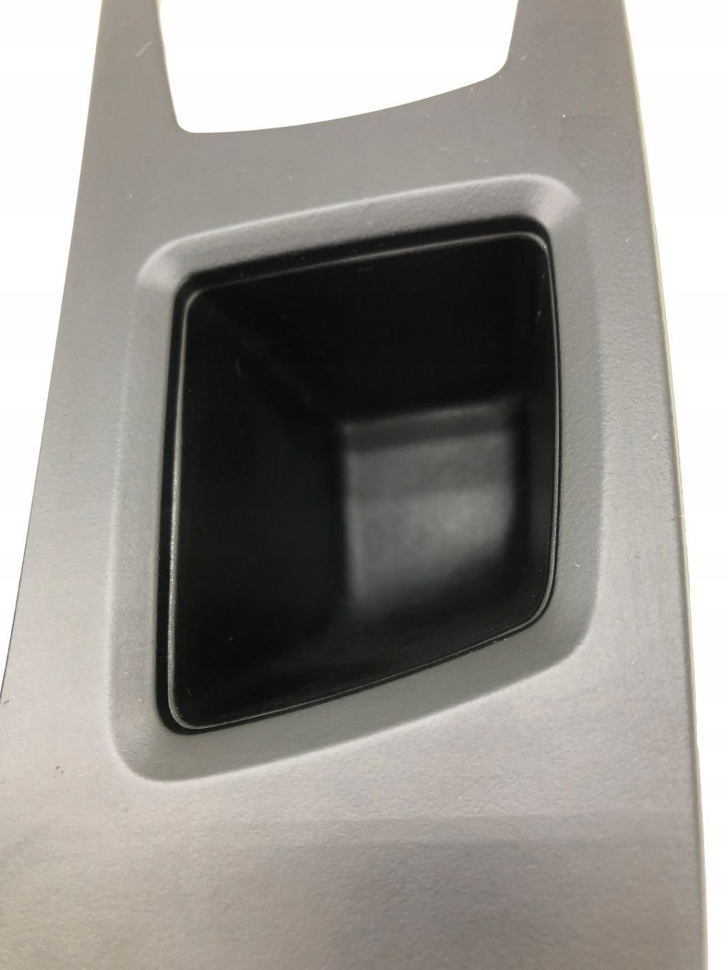 BMW X1 F48 DEKOR RAMKA PANEL IDRIVE ŚRODKOWA 9252115