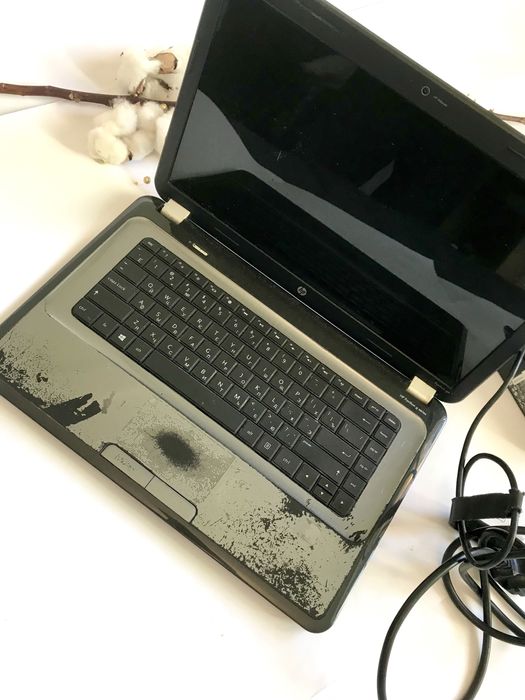 Ноутбук на Запчастини. HP Pavillon g6.