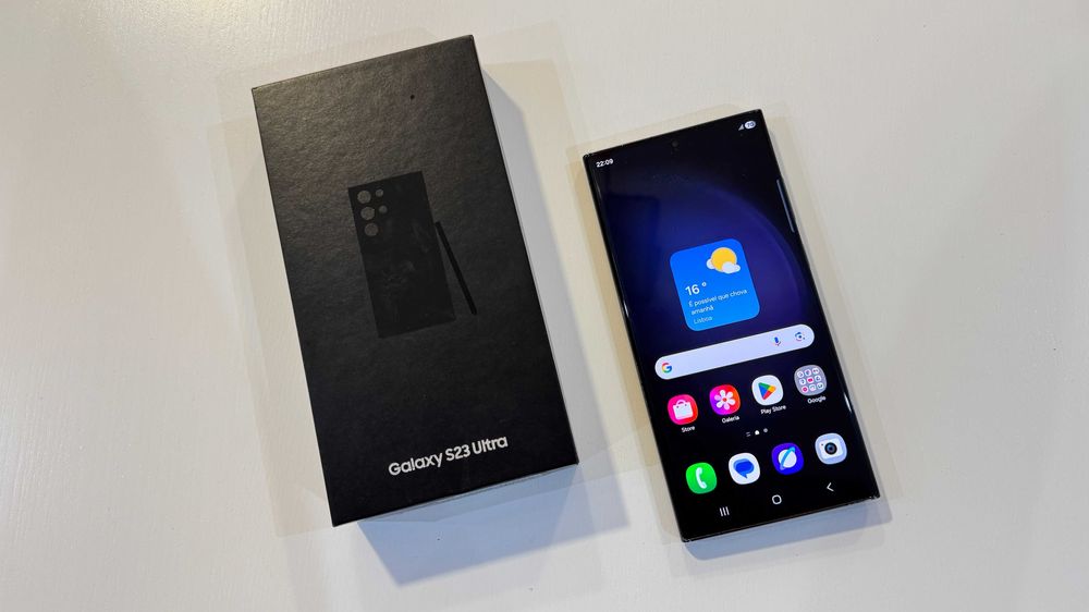 Samsung Galaxy S23 Ultra 12/512Gb Phantom Black