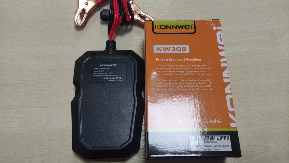 Тестер автомобільного акумулятора KONNWEI KW208 12V