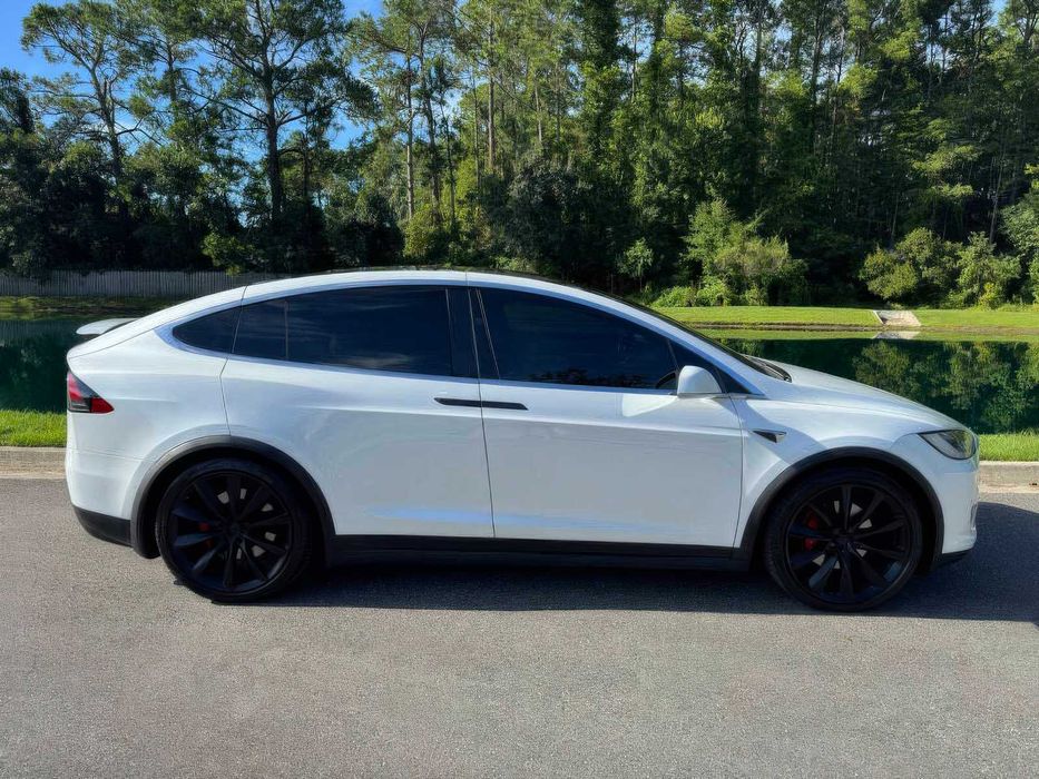 Tesla Model X Performance      2019