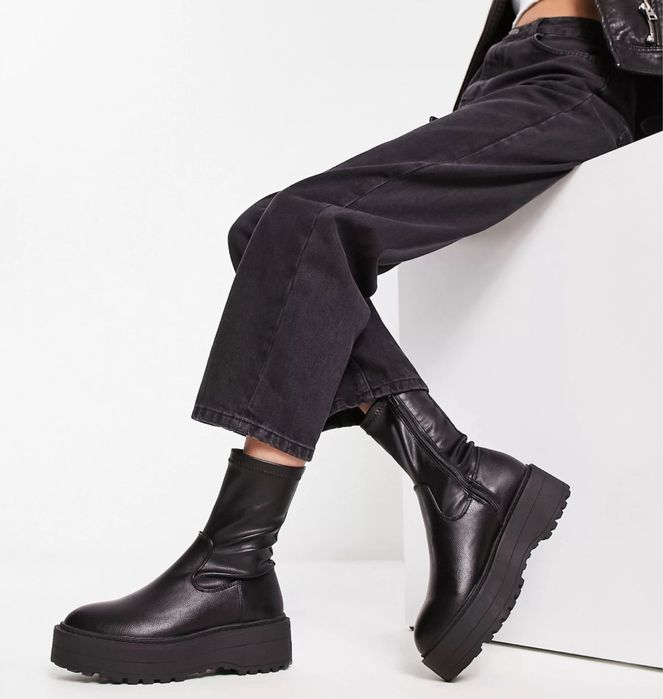 Осінні черевики розпродаж