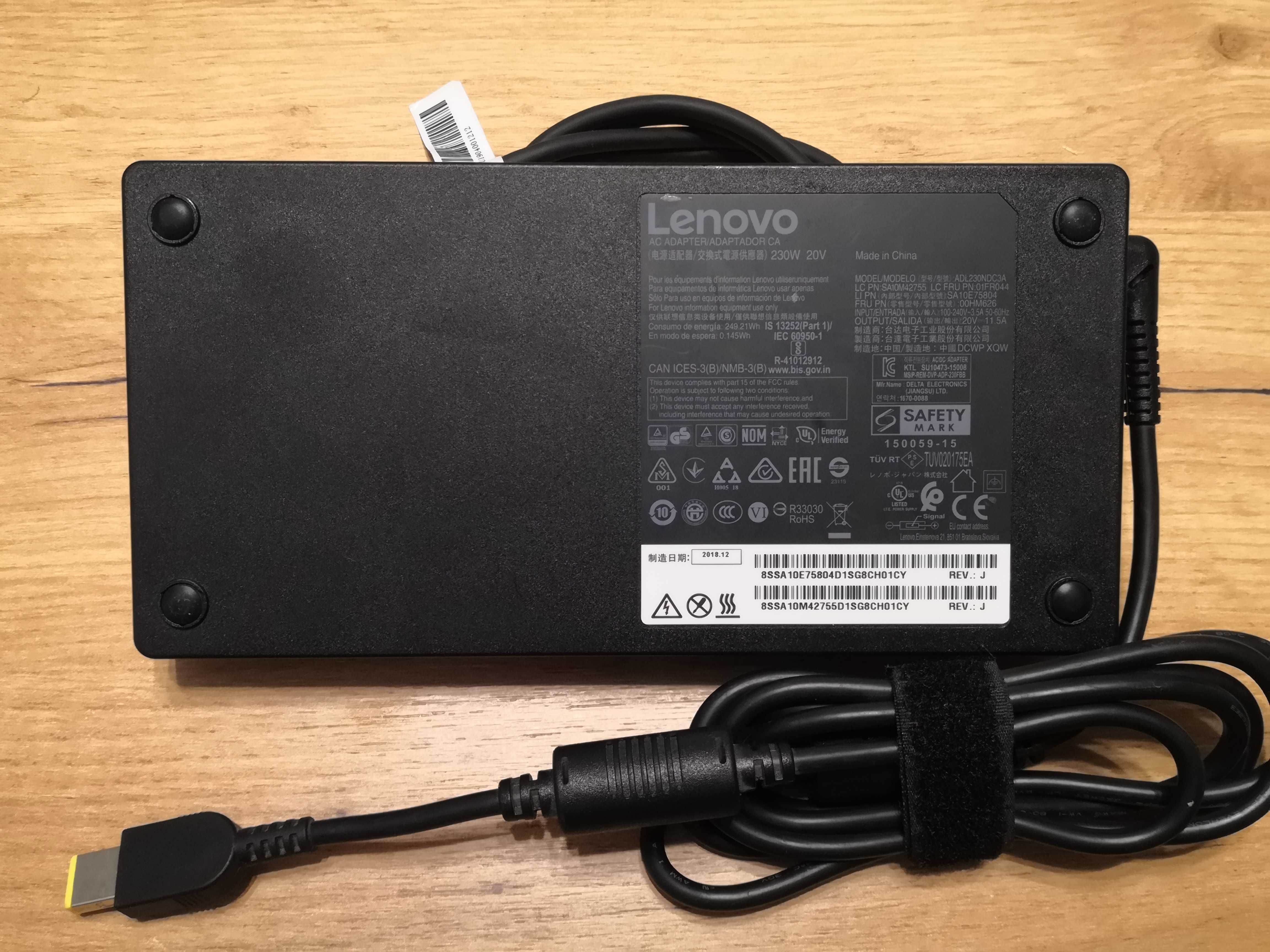 Lenovo ThinkPad Thunderbolt 3 Workstation Dock 230W + 65W 40AN