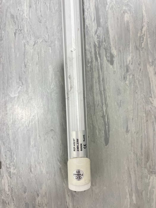 Lâmpada Rohs 230V, 23W 6000K 150 cm