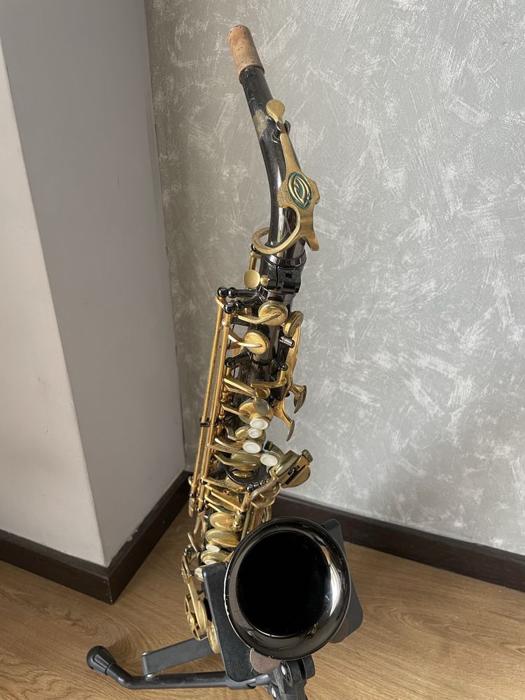 Saxofone alto usado